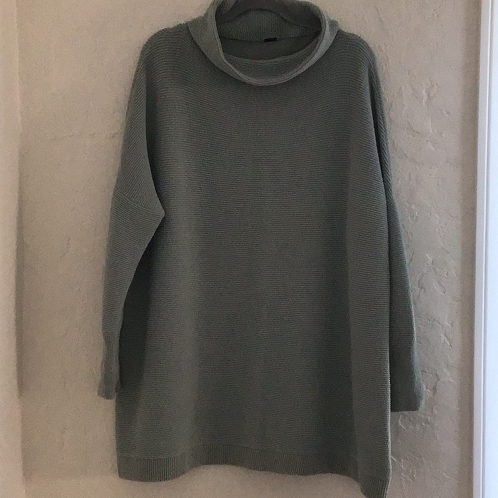 Free People oversized cotton blend sweater